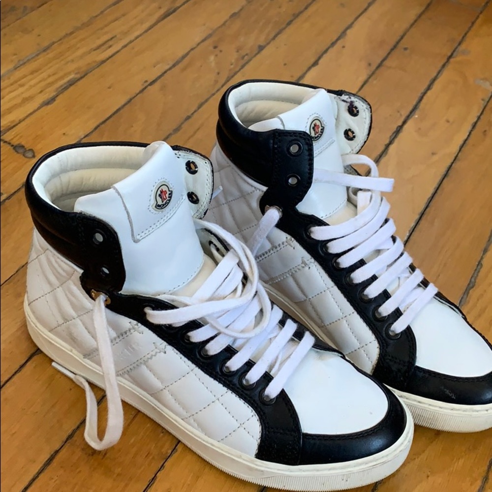 Moncler hi top sneaker in black & white size 37 - Picture 3 of 8